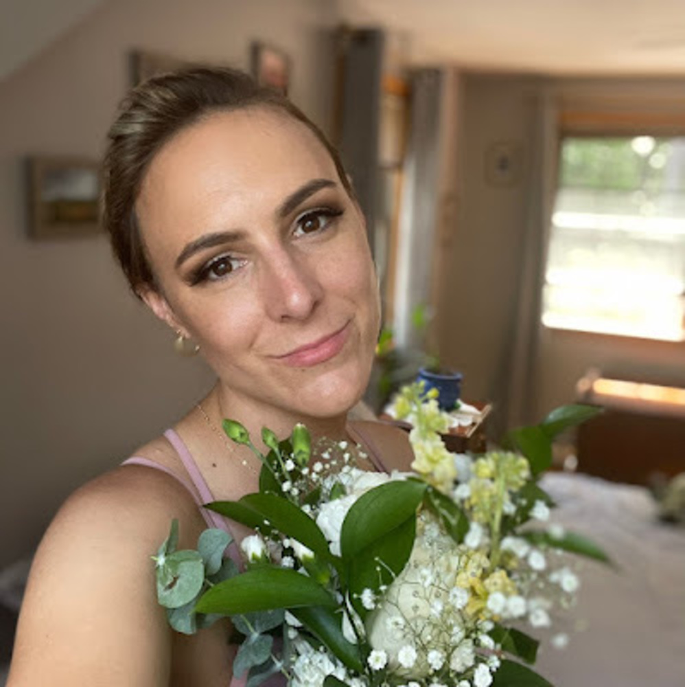 Meet your Posher, Leah